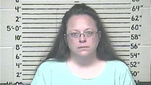 Kim Davis Loses Final Appeal: Court Orders Former Clerk to Pay $100,000 for Denying Same-Sex Marriage Licenses