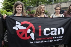 Between memory and security: japan's nuclear disarmament diplomacy at the un 4 Between memory and security: japan’s nuclear disarmament diplomacy at the un